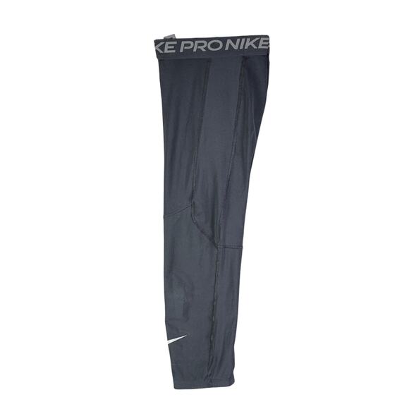 Nike Pro Combat Compression 3/4 Tights Tight Fit Activewear Black Youth XL‎ GUC - Picture 1 of 9